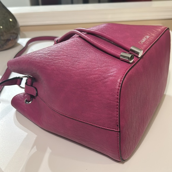 Calvin Klein Gabriella Bucket Bag - Picture 5 of 6